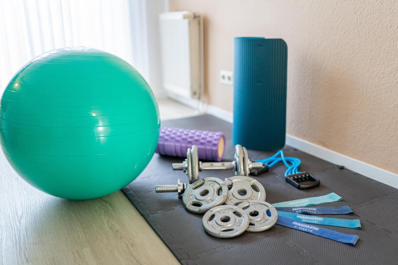 Golden Design Apartment Familie Business 6 Pers Buero Fitnessecke Naehe Messe Dus 1000 Mbit Duisburg Dış mekan fotoğraf