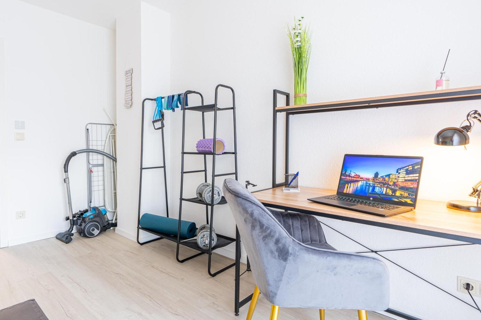 Golden Design Apartment Familie Business 6 Pers Buero Fitnessecke Naehe Messe Dus 1000 Mbit Duisburg Dış mekan fotoğraf